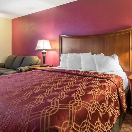 Econo Lodge Inn & Suites ジョプリン エクステリア 写真